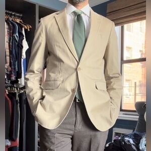 The Tie Bar The Cotton Miracle Jacket in British Tan 38R